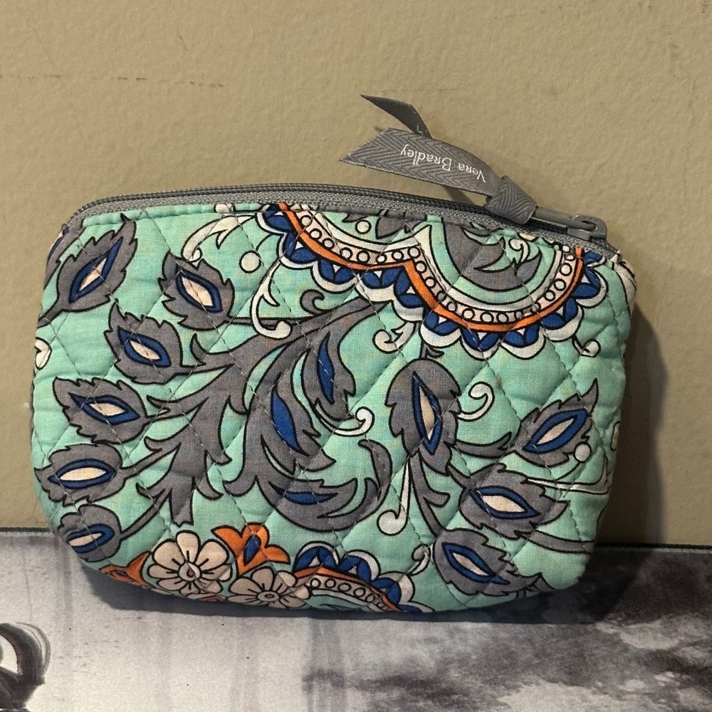 Vera Bradley Go Wild Paisley Quilted Coin Purse with Attached Mirror Mint Grey